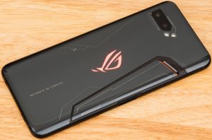 ASus ROG Phone II: Smartphone Gaming Berkinerja Tinggi